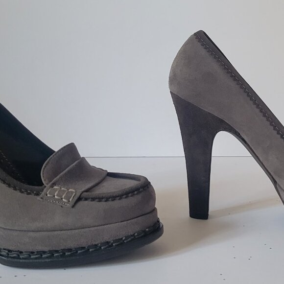 Yves Saint Laurent Gray Suede Round Toe High Heels Platform YSL Pumps - Picture 4 of 14